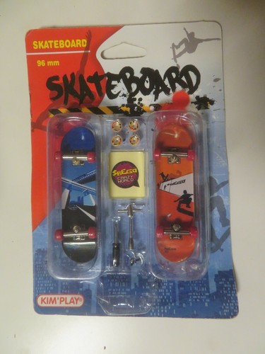 Mini skateboard doigt - skateboard, a