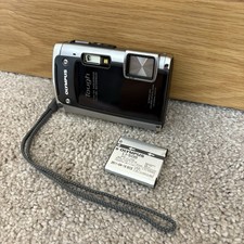 Olympus Underwater Digital Camera Stylus Tough TG-610 14.0MP Black Tested