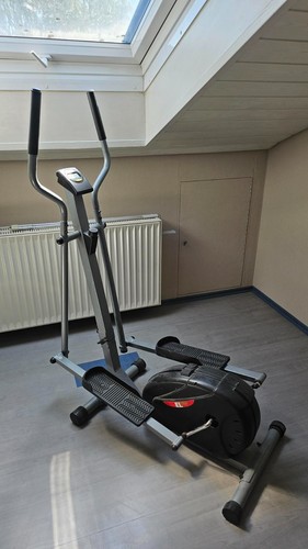 Vélo elliptique appartement - elliptique, d'appartement