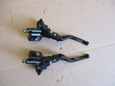 Maitre cylindre de frein avant