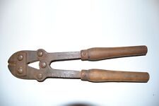 Cisaille à barbelés