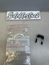 1 fixation serrure daelim