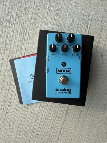 Dunlop mxr analog chorus - mxr,