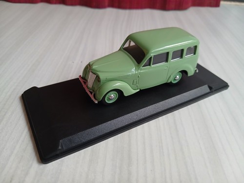 Miniature juva quatre - miniature,
