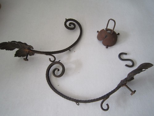 Lot montures fer - ,