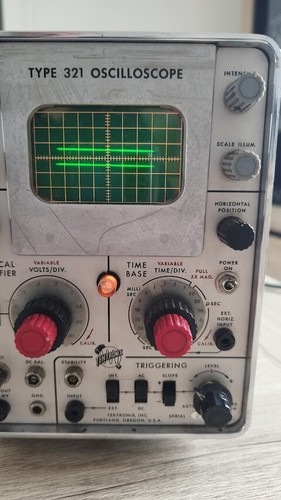 Oscilloscope 321 tektronix - 321,