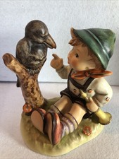 Vintage Goebel Hummel 1982 “Sing Along Figurine” #433