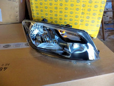 n°he252 phare droit VW caddy