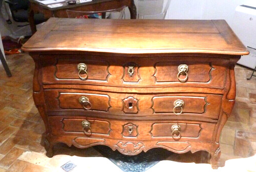 Magnifique commode tombeau - , en