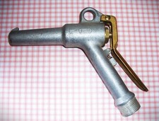 PISTOLET A CARBURANT  ANCIEN