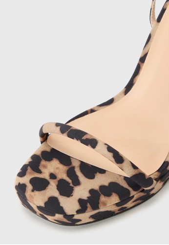 High heels sexy - high,