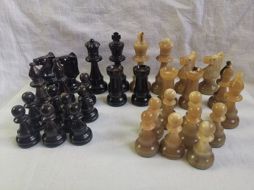 Pièces jeu échecs - 32,