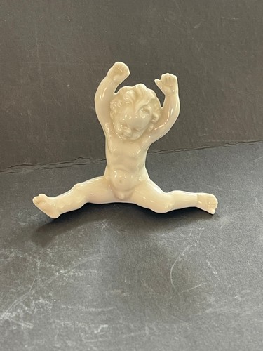 Putto angelot porcelaine