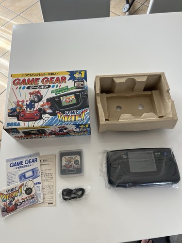 Sega game gear - game, sonic