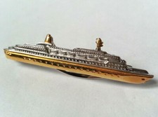 PINCE A CRAVATE vintage BATEAU DE CROISIERE NAVIRE PAQUEBOT doré et argenté