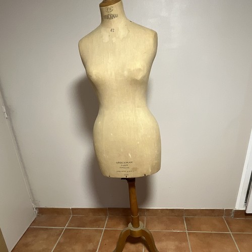 Stockman mannequin couture