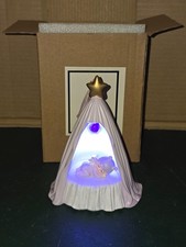 TPA013 B  FIGURINE BEBE FEE