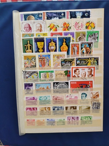Timbres hongrie lot - +, de