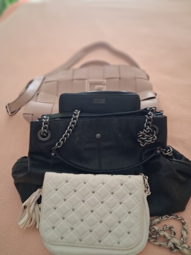 Vends trois sacs mains - vends,