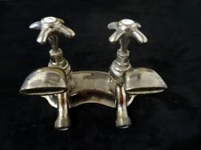 SUPERBE ANCIEN GROS ROBINET