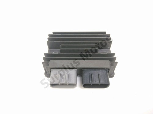 Regulateur tension piaggio - regulateur,
