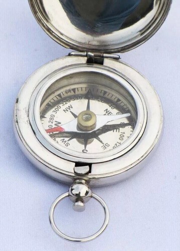Ancienne boussole laiton - ancienne, en