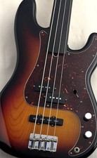 Fender USA Tony Franklin