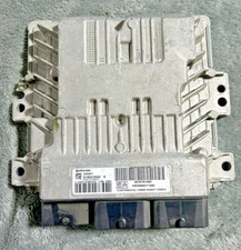 CALCULATEUR MOTEUR PEUGEOT