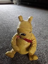 Disney winnie the Pooh, moveable jointed arms and legs designed by Charpente 