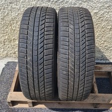 2 Pneus hiver 235/45 R21 101T