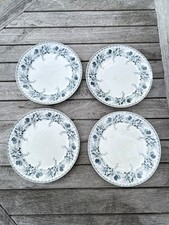 Lot de 4 Assiettes Plates BFK