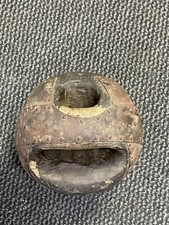 Ancienne boule de bowling en