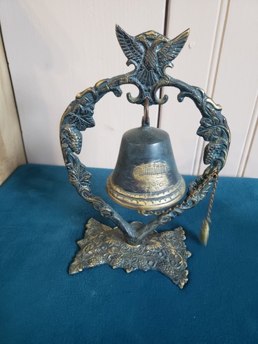 Cloche bronze dore patiné - cloche,