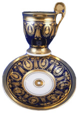 Tasse Et Soucoupe En Porcelaine Française Limoges Du 19E Siècle