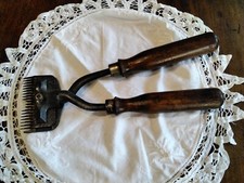 Ancienne Tondeuse À  Mouton Très Ancien Outil