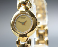 Montre à quartz pour femme "N