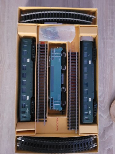 Reproquction train miniature