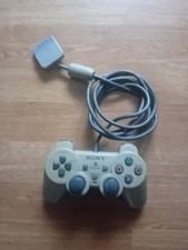 Lot 3 Manettes PS2 Et PS3 HS