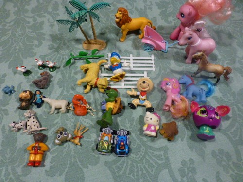 Tres grand lot figurines - tres,