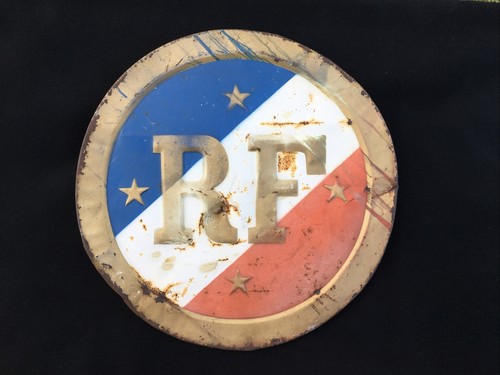 Ancienne plaque porte drapeaux - ancienne,