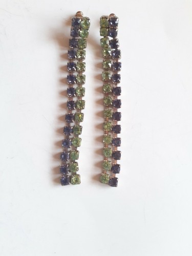 Boucles oreilles clous de - boucles, d'oreilles