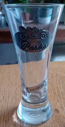 Verre pastis inscription - à, pastis,