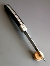 LE THIERS KNIFE BY CHEVALERIAS, HORN handle, guilloche.