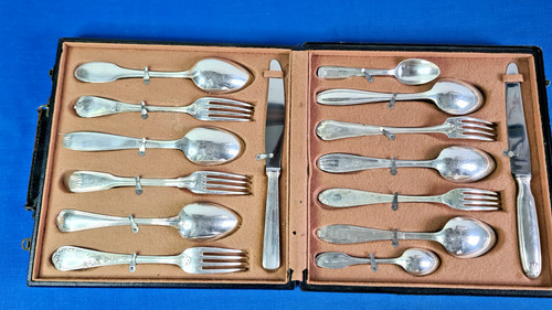 Coffret representant en - de,
