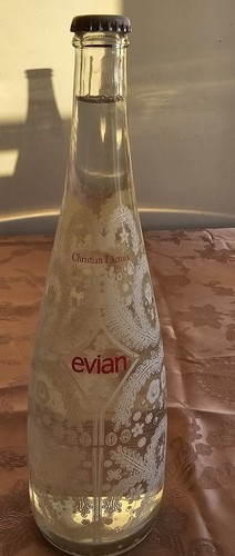 Evian bouteille eau verre - eau,