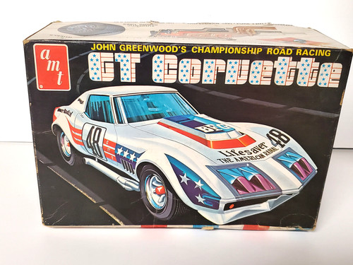 Vintage amt model kit t389 - model,