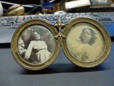 rare paire de petits cadres