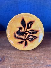 Assiette en terre cuite, Jean