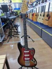 Guitare électrique baryton FENDER JAPAN BASS VI 3ST