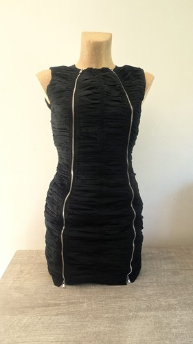 Robe noire drapée carven - drapée,